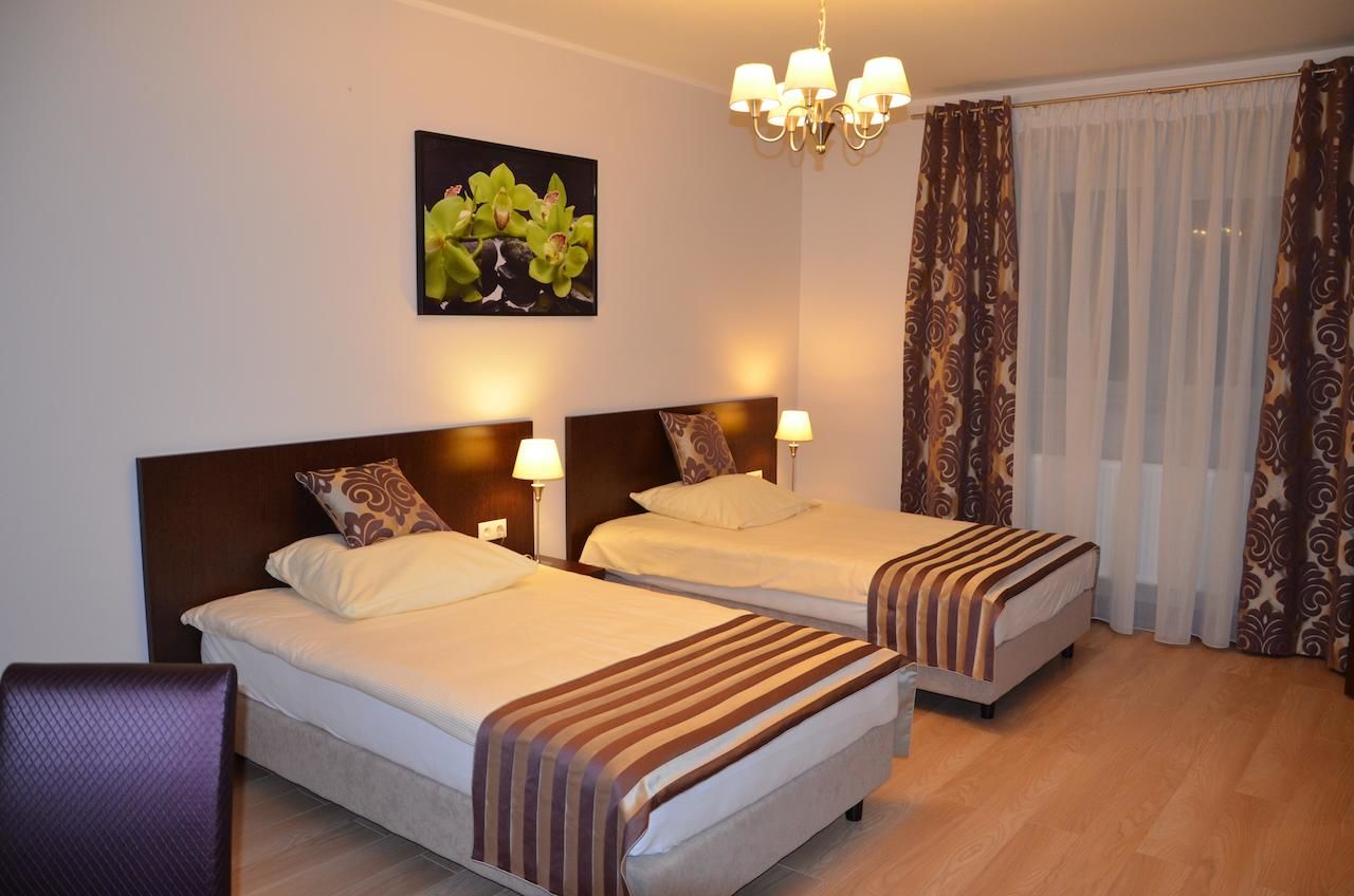 Отели типа «постель и завтрак» Pokoje Hotelowe Figaro Плоцк