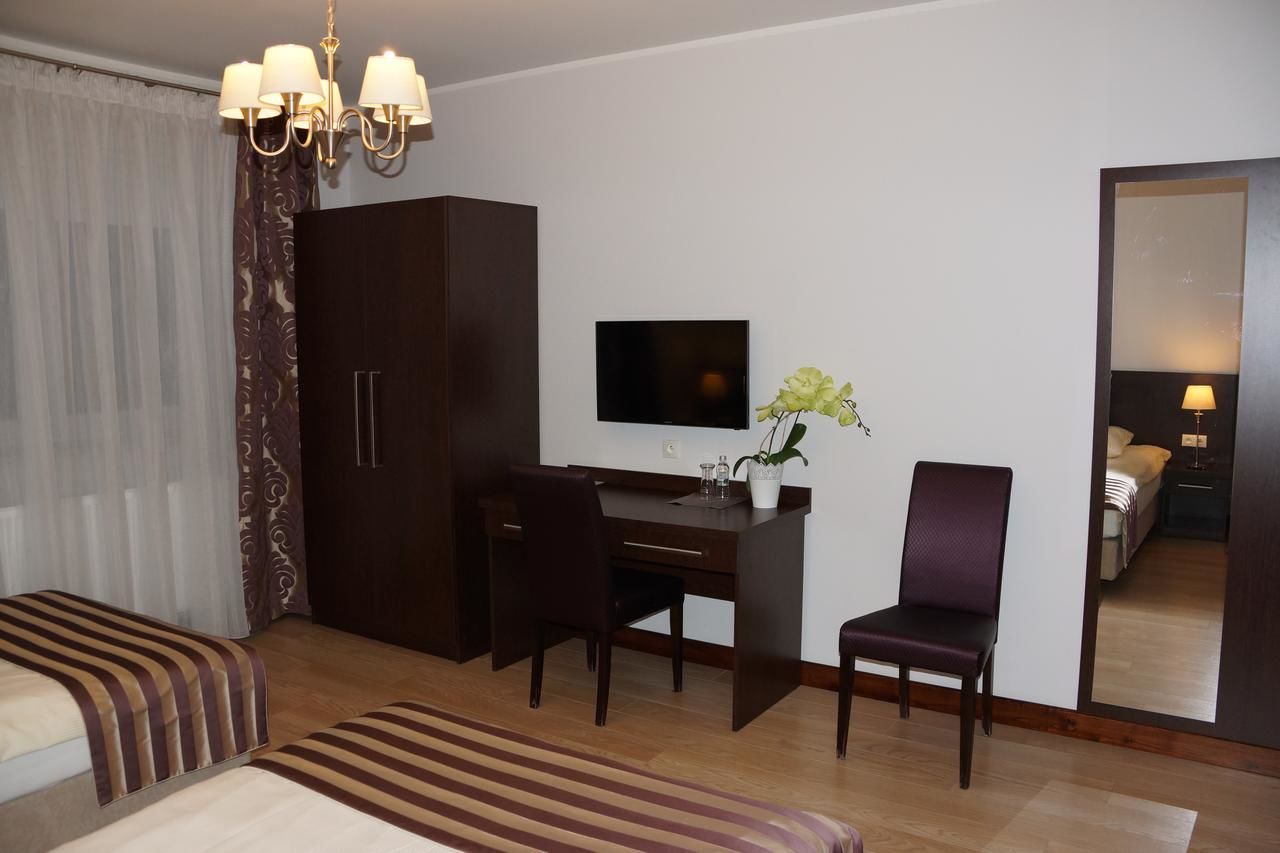 Отели типа «постель и завтрак» Pokoje Hotelowe Figaro Плоцк-47